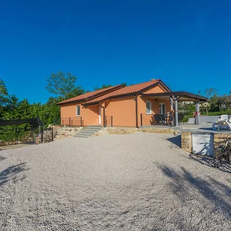 וילה Pendolina With Pool And Grill In Umag Buroli